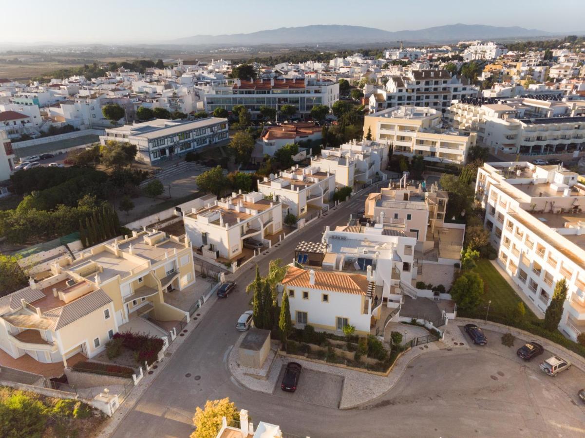 Villa Ria Rose, Alto Da Ria 23 - Jacuzzi And Beach Alvor Exterior photo